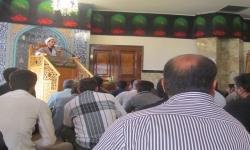 تصاویر برگزاری نمازجماعت وسخنرانی در سفارت ابوظبی در ماه محرم1391