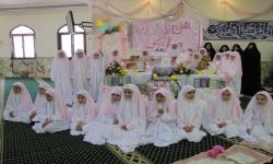 تصاویر جشن تکلیف دانش آموزان مدرسه توحید دخترانه در مسجد امام حسین (ع)