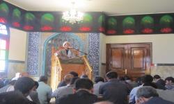 تصاویر برگزاری نمازجماعت وسخنرانی در سفارت ابوظبی در ماه محرم1391
